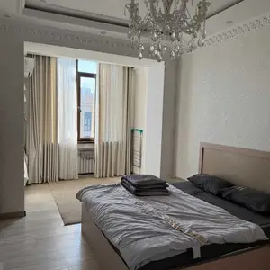 2-комн. квартира, 16 этаж, 74м², Шохмансур