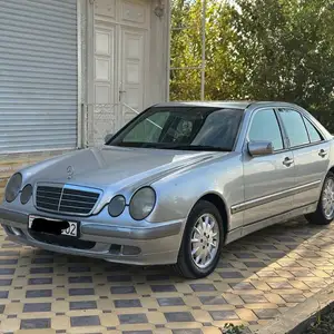 Mercedes-Benz E class, 2000