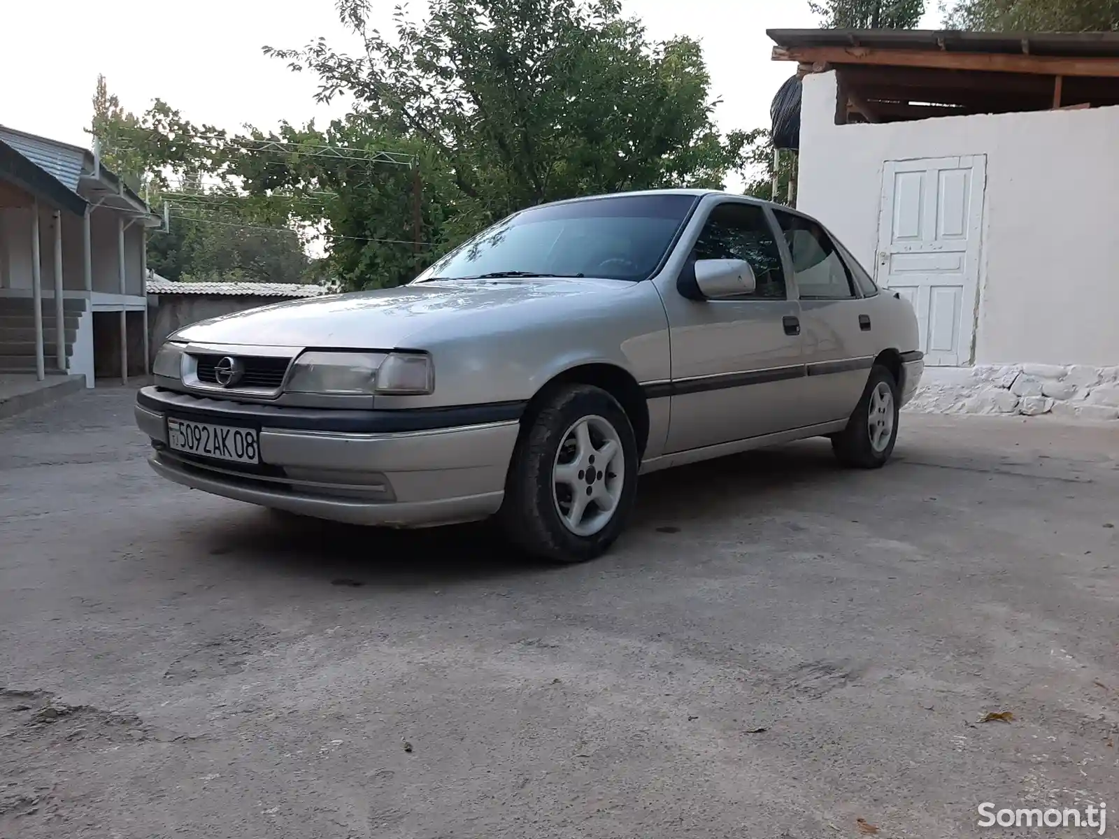 Opel Vectra A, 1993-1