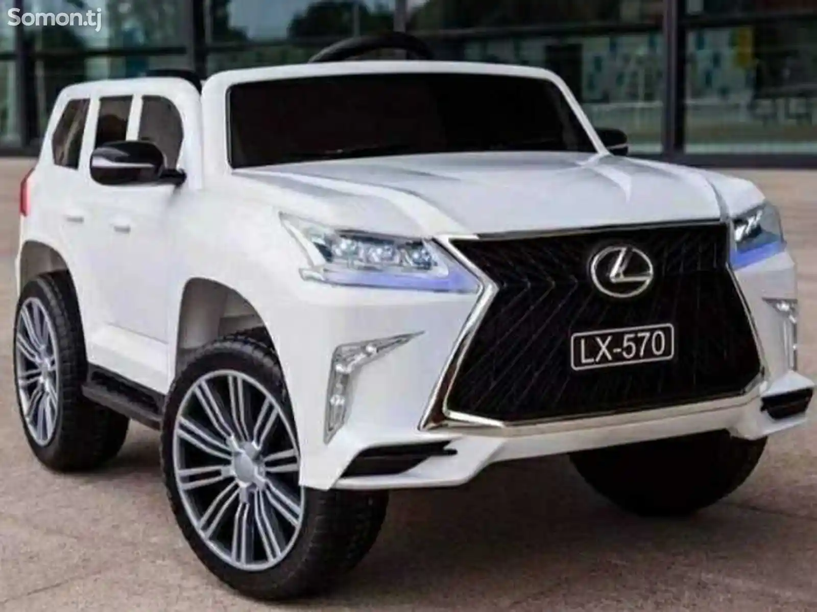 Детская машинка Lexus 570-1