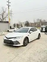 Toyota Camry, 2020-9