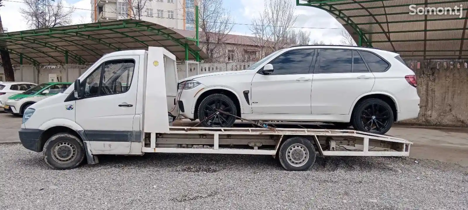 Услуги Эвакуатора Mercedes-Benz Sprinter-2