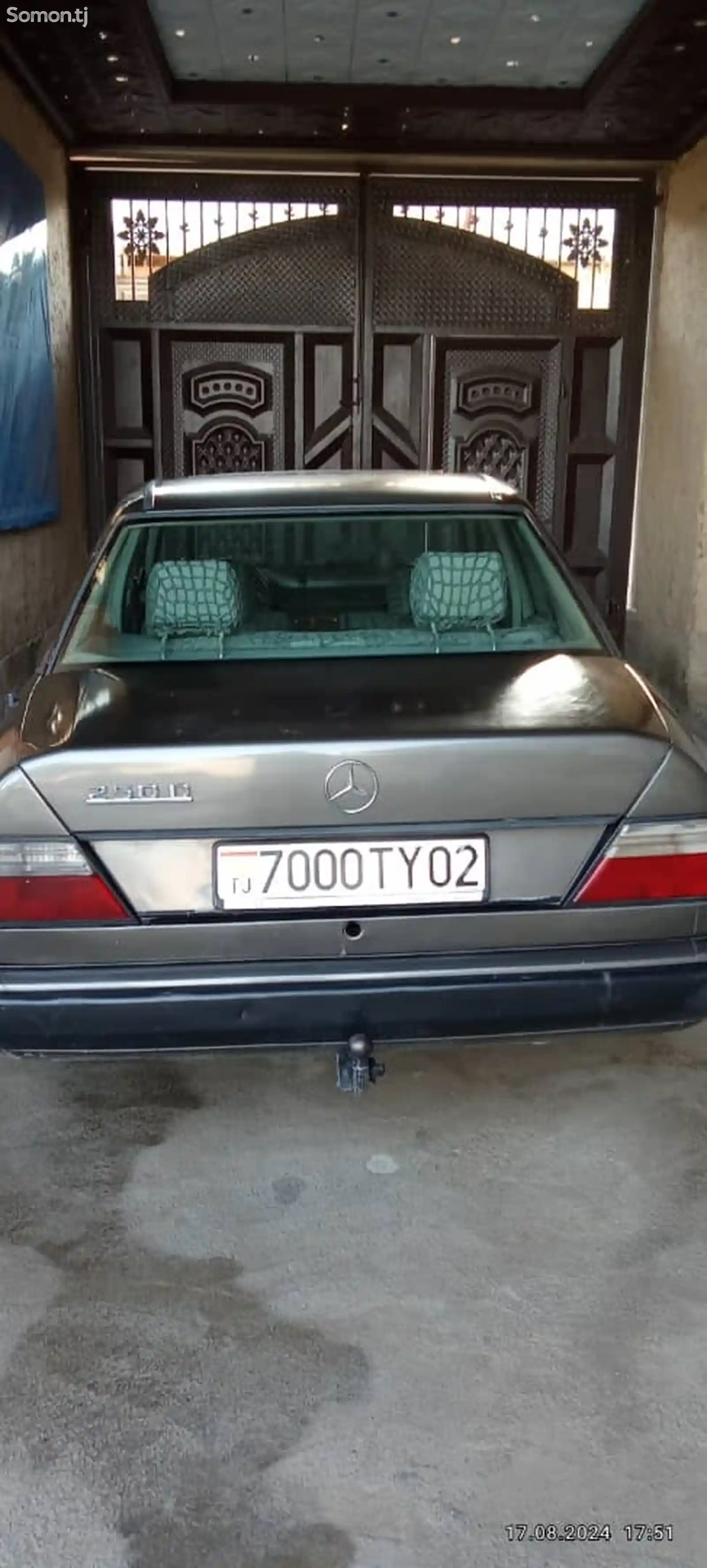 Mercedes-Benz W124, 1989-2