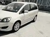 Opel Zafira, 2008-2