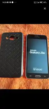 Samsung Galaxy j3 8gb-4