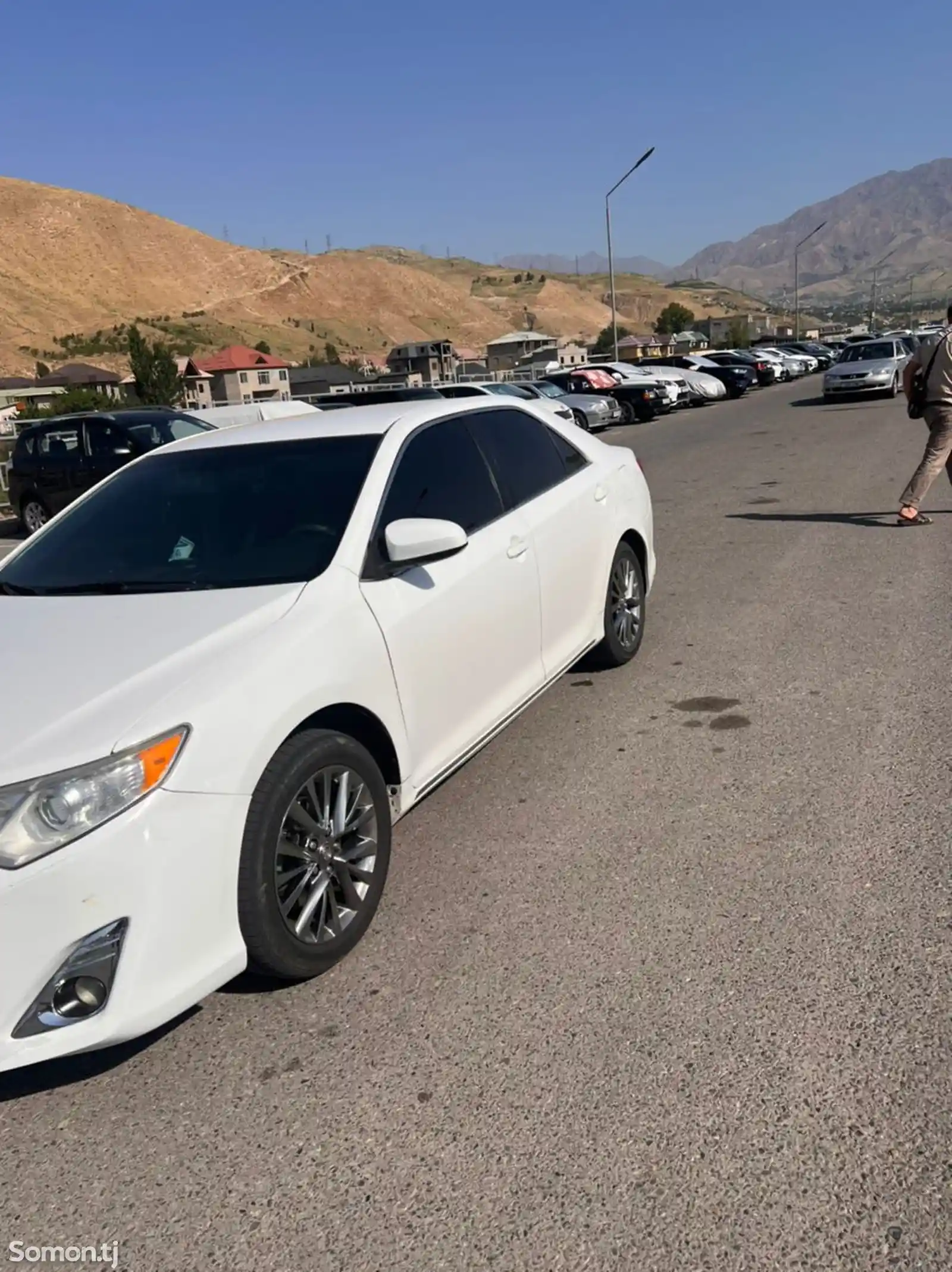 Toyota Camry, 2013-1