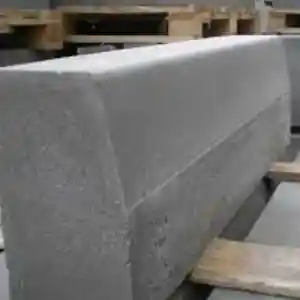 Бордюр бетонный