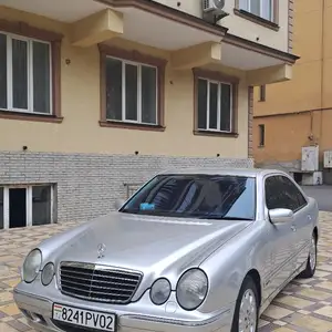 Mercedes-Benz E class, 2002