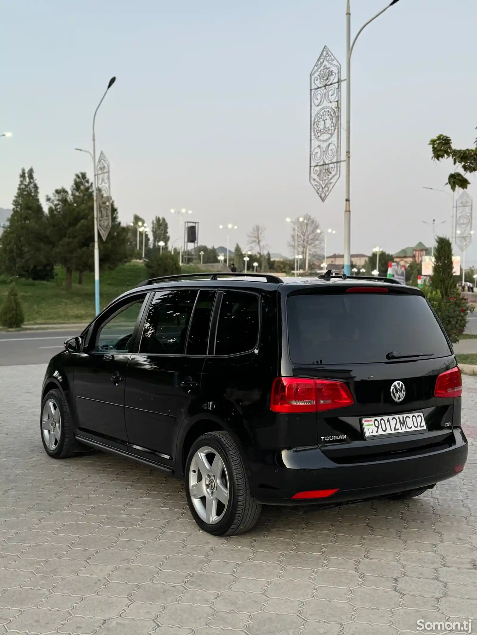 Volkswagen Touran, 2010-6