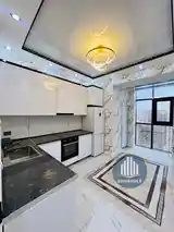 3-комн. квартира, 16 этаж, 83 м², Донишгохи Политехники-2