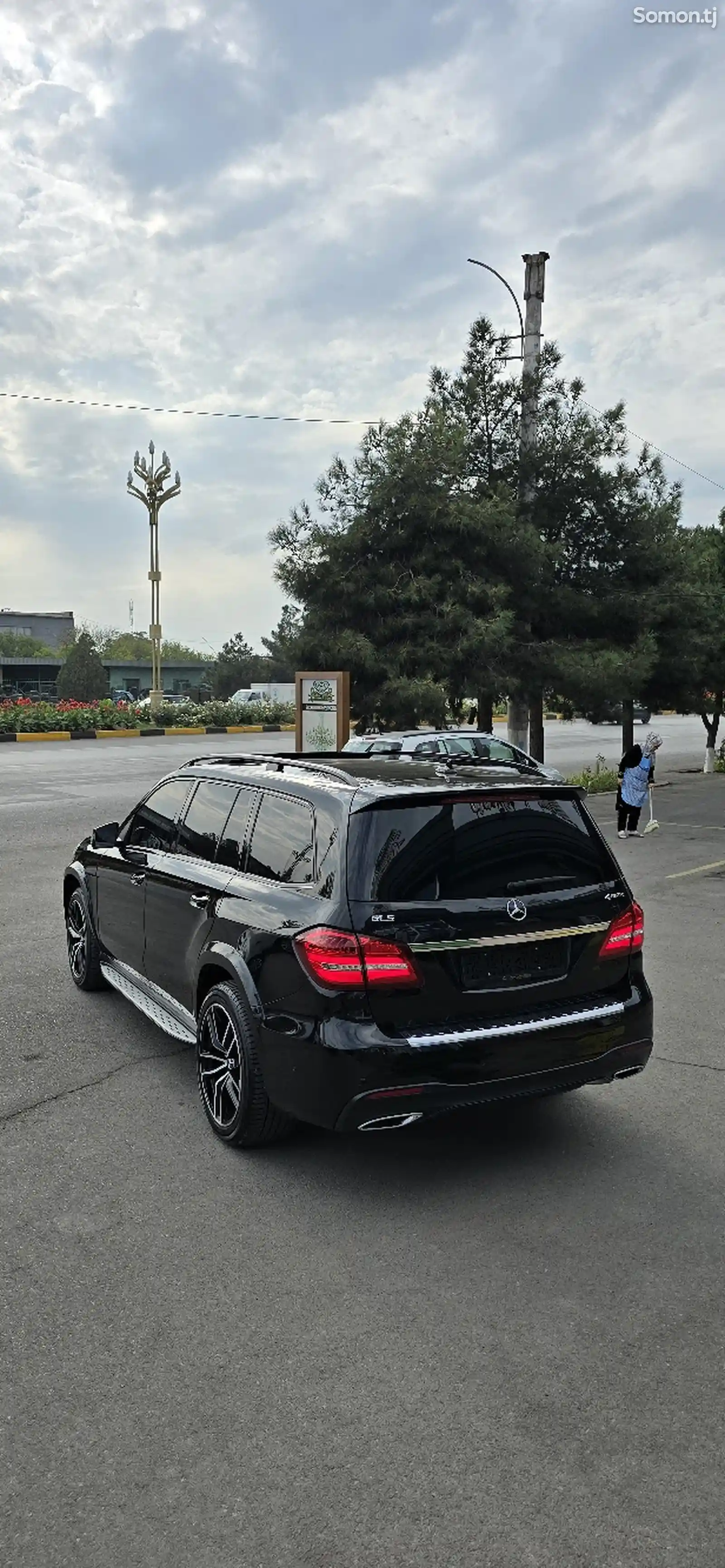 Mercedes-Benz GLS, 2017-1