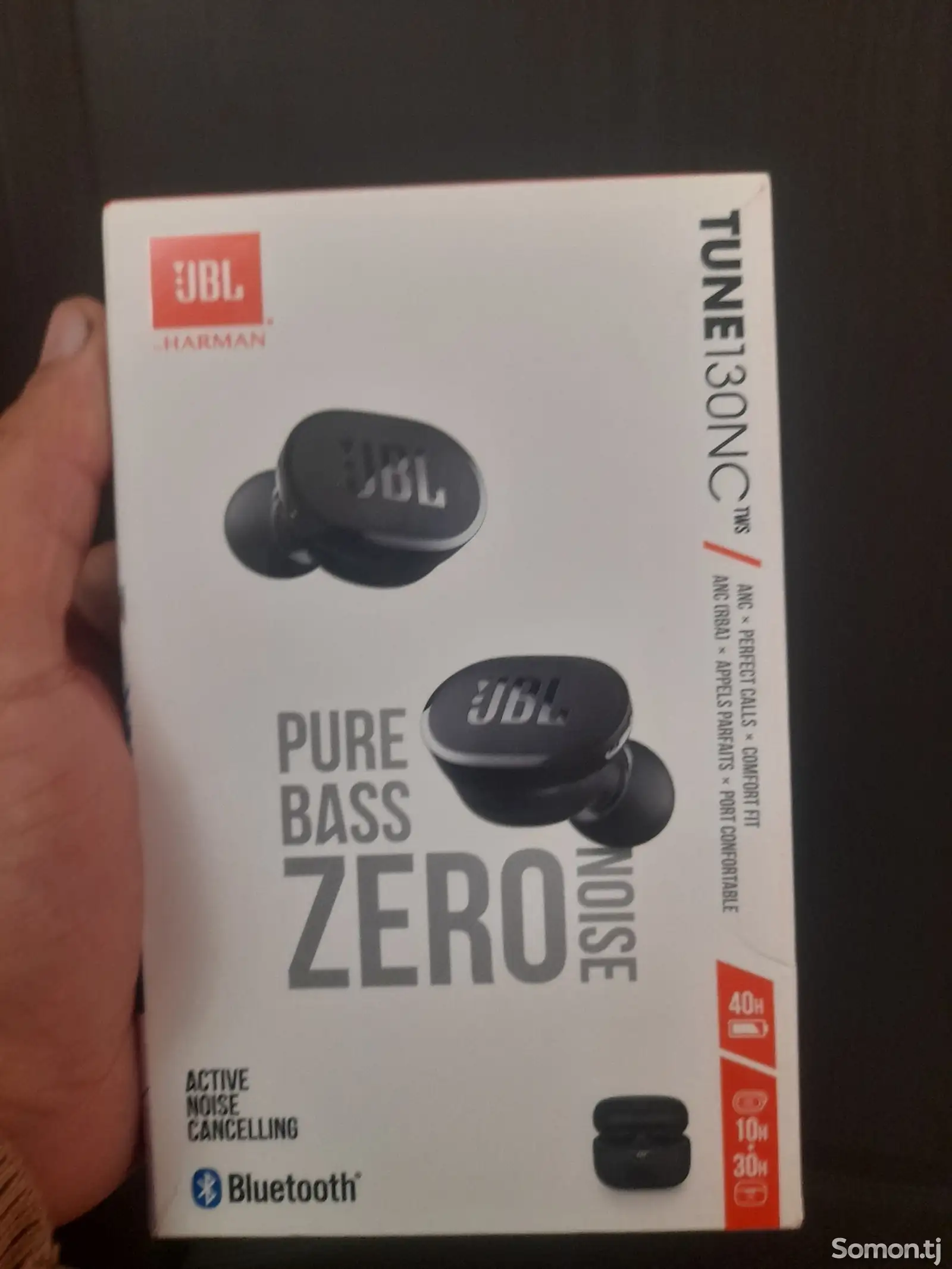 Беспроводные наушники JBL Pure Bass Zero