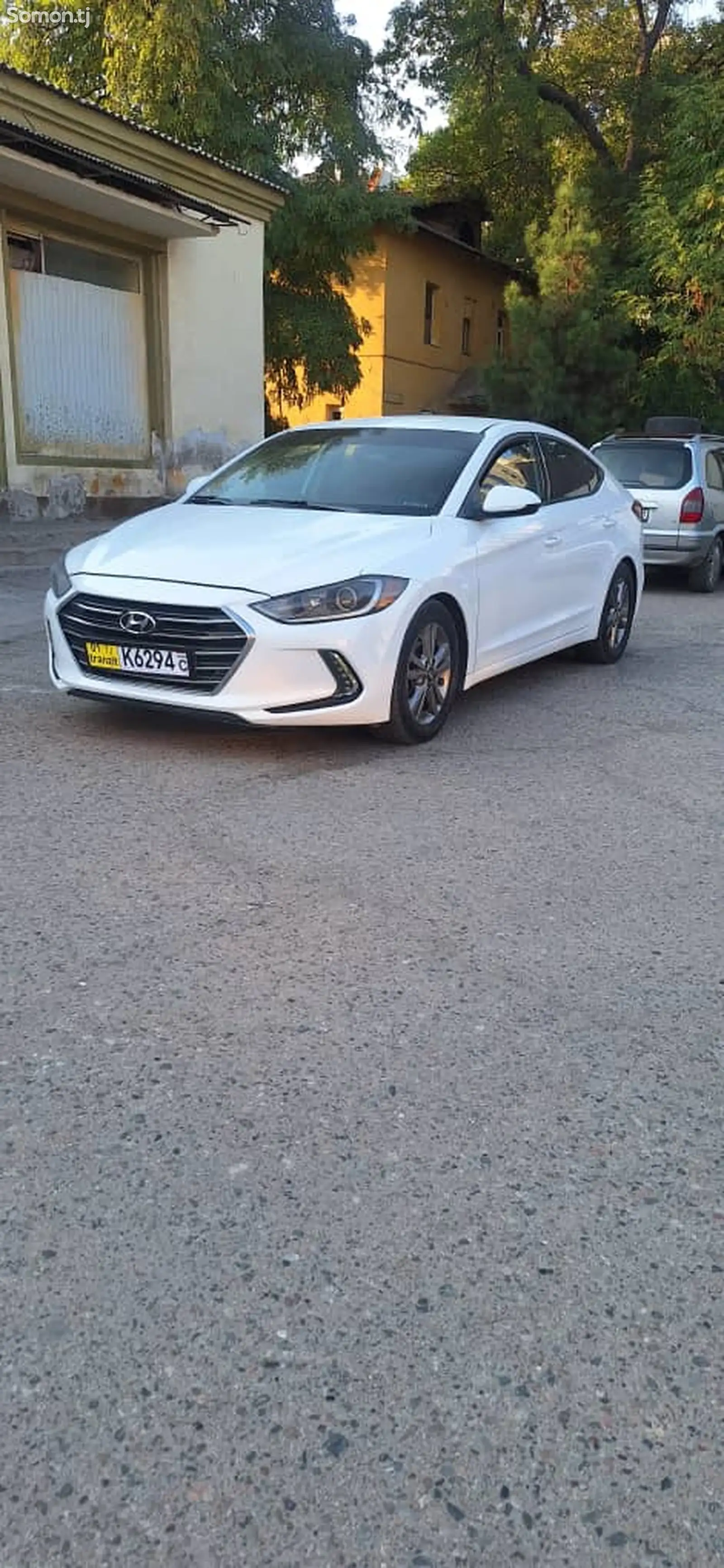 Hyundai Elantra, 2017-9