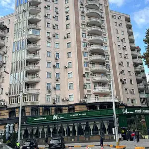 2-комн. квартира, 4 этаж, 95м², И. Сомони