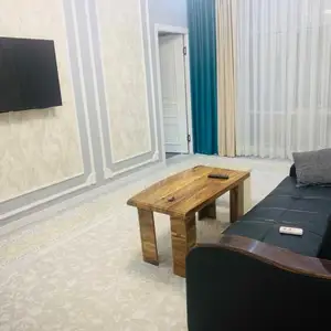 2-комн. квартира, 11 этаж, 50м², айни 53