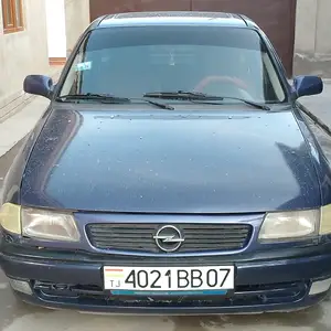 Opel Astra F, 1995