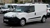 Фара от Opel Combo-3