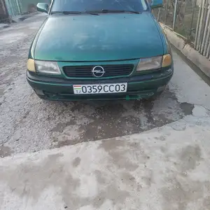 Opel Vectra A, 1997