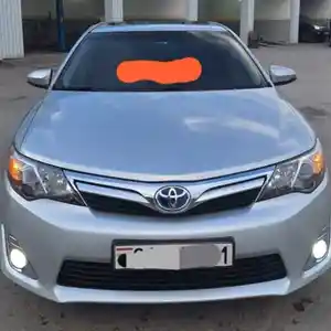 Лобовое стекло от Toyota Camry 3