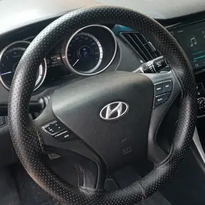 Hyundai Sonata, 2010