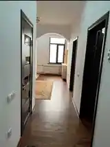 2-комн. квартира, 7 этаж, 60м², И.Сомони-8