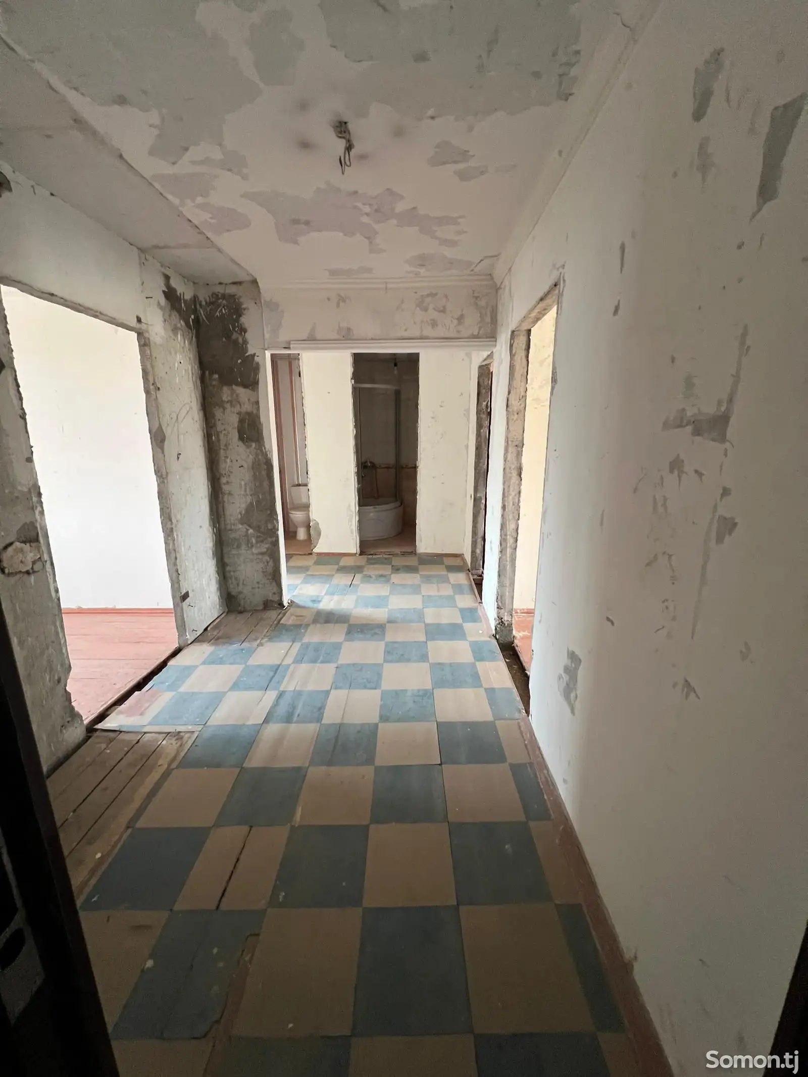 3-комн. квартира, 3 этаж, 80 м², М. Турсунзода 17-10