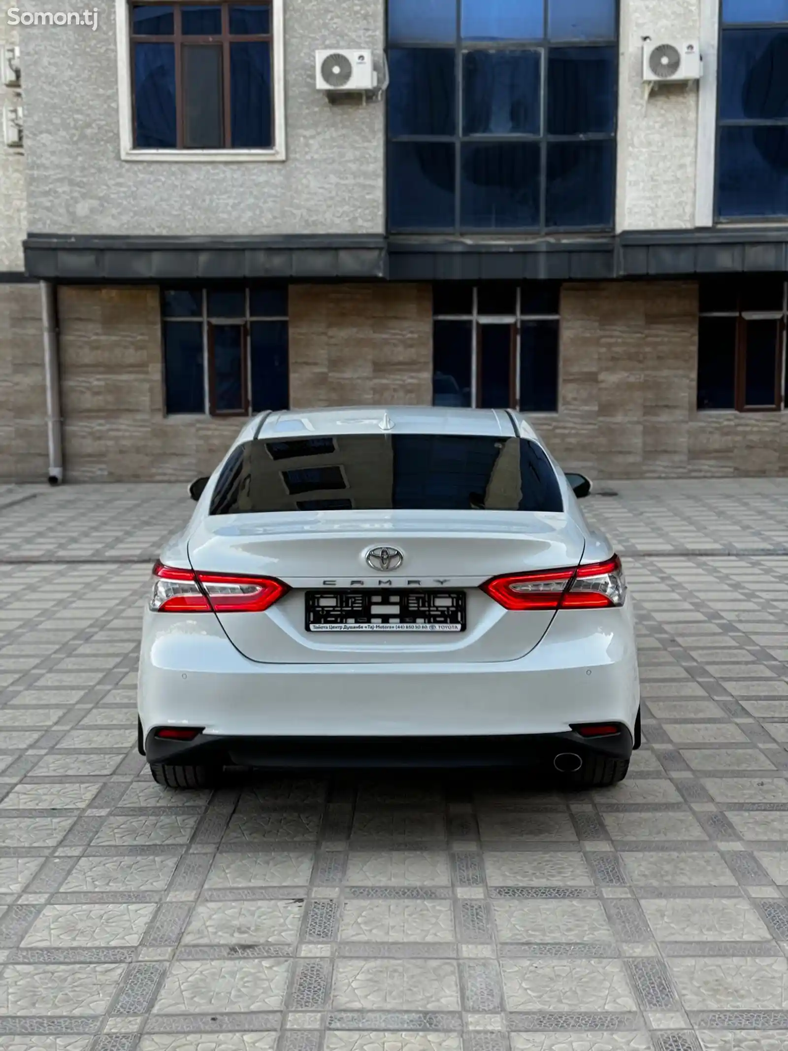 Toyota Camry, 2019-3