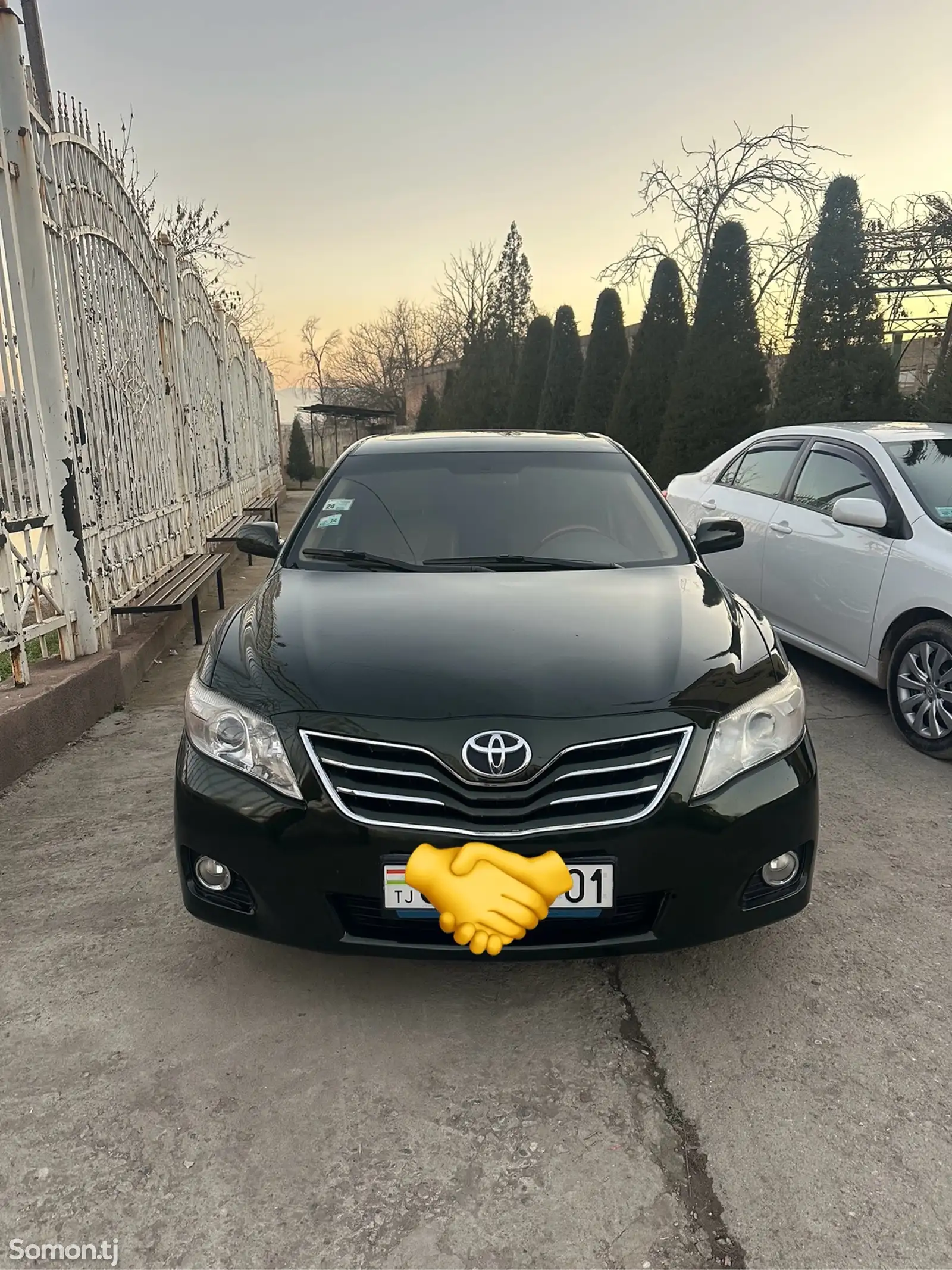 Toyota Camry, 2010-1