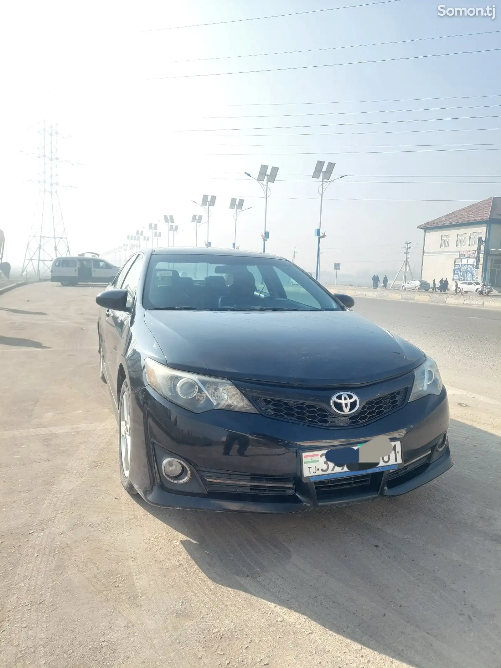 Toyota Camry, 2013-1