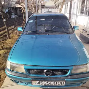 Opel Astra F, 1992