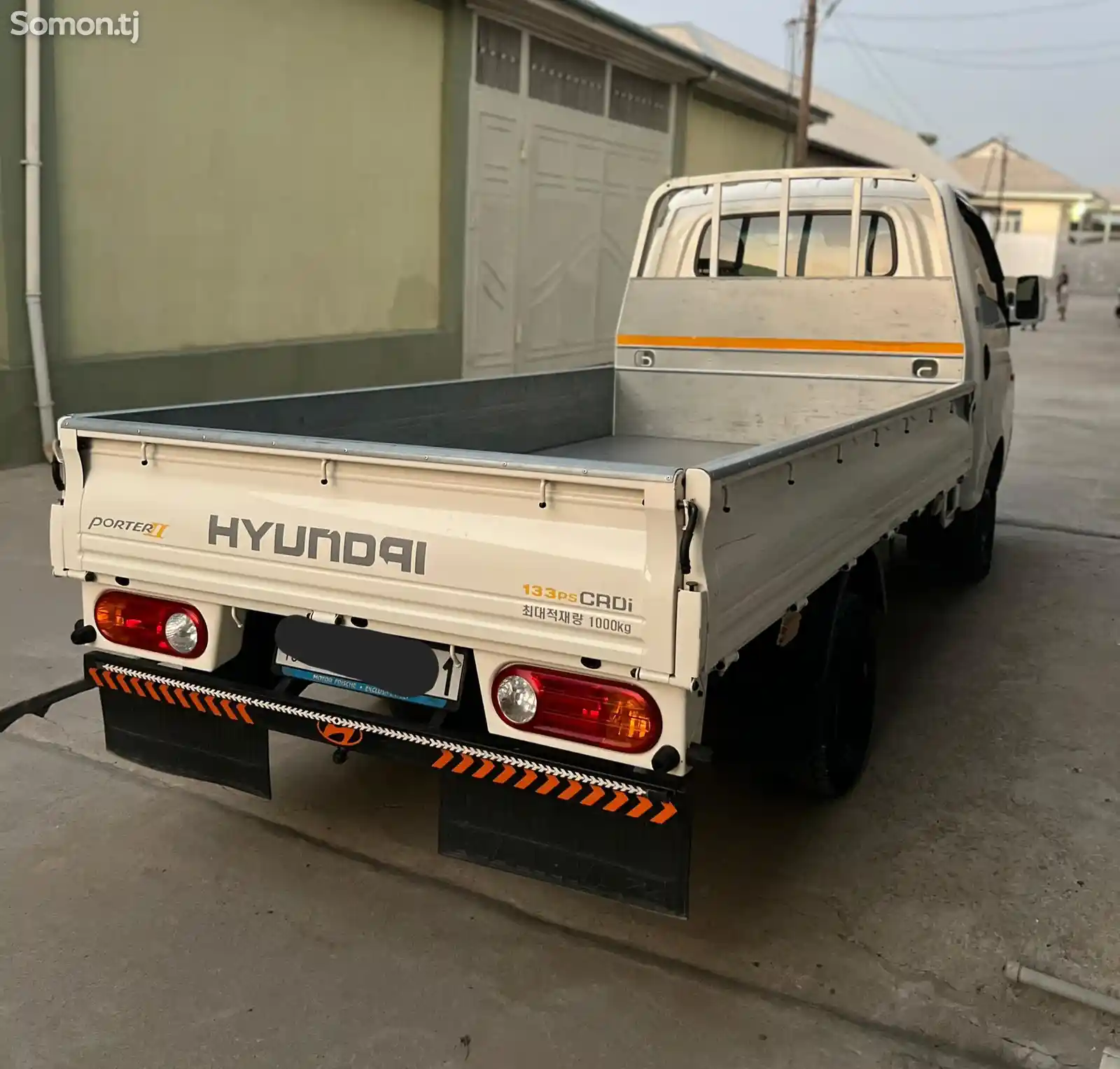 Бортовой автомобиль Hyundai Porter 2, 2016-3