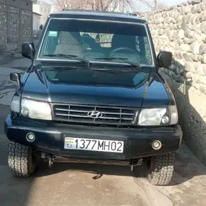 Hyundai Galloper, 2001