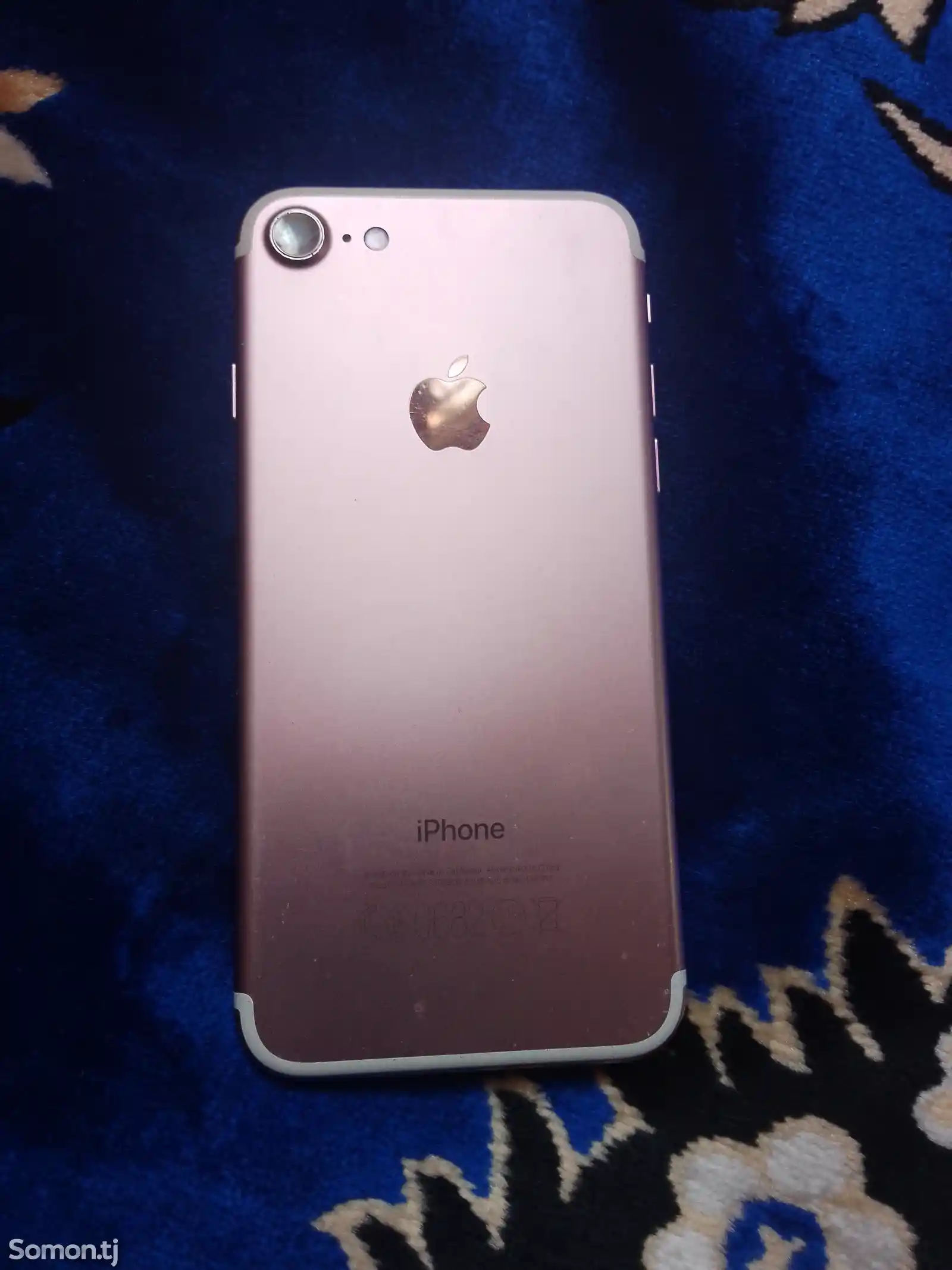 Apple iPhone 7, 32 gb-1