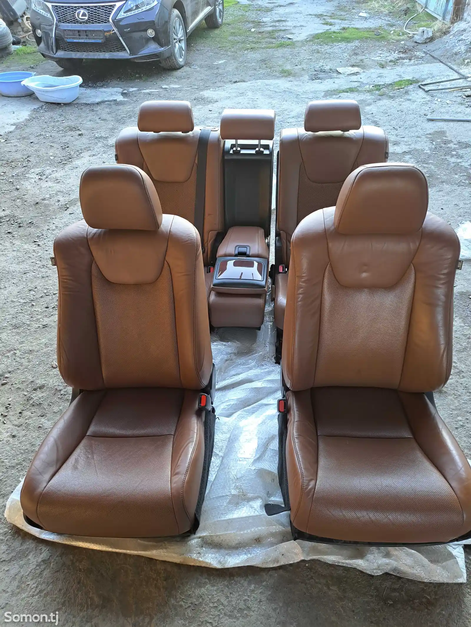 Комплект сиденье от lexus rx 350 F sport.-1