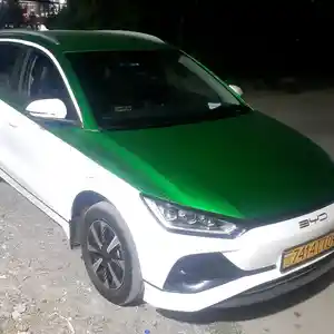 BYD E2, 2023