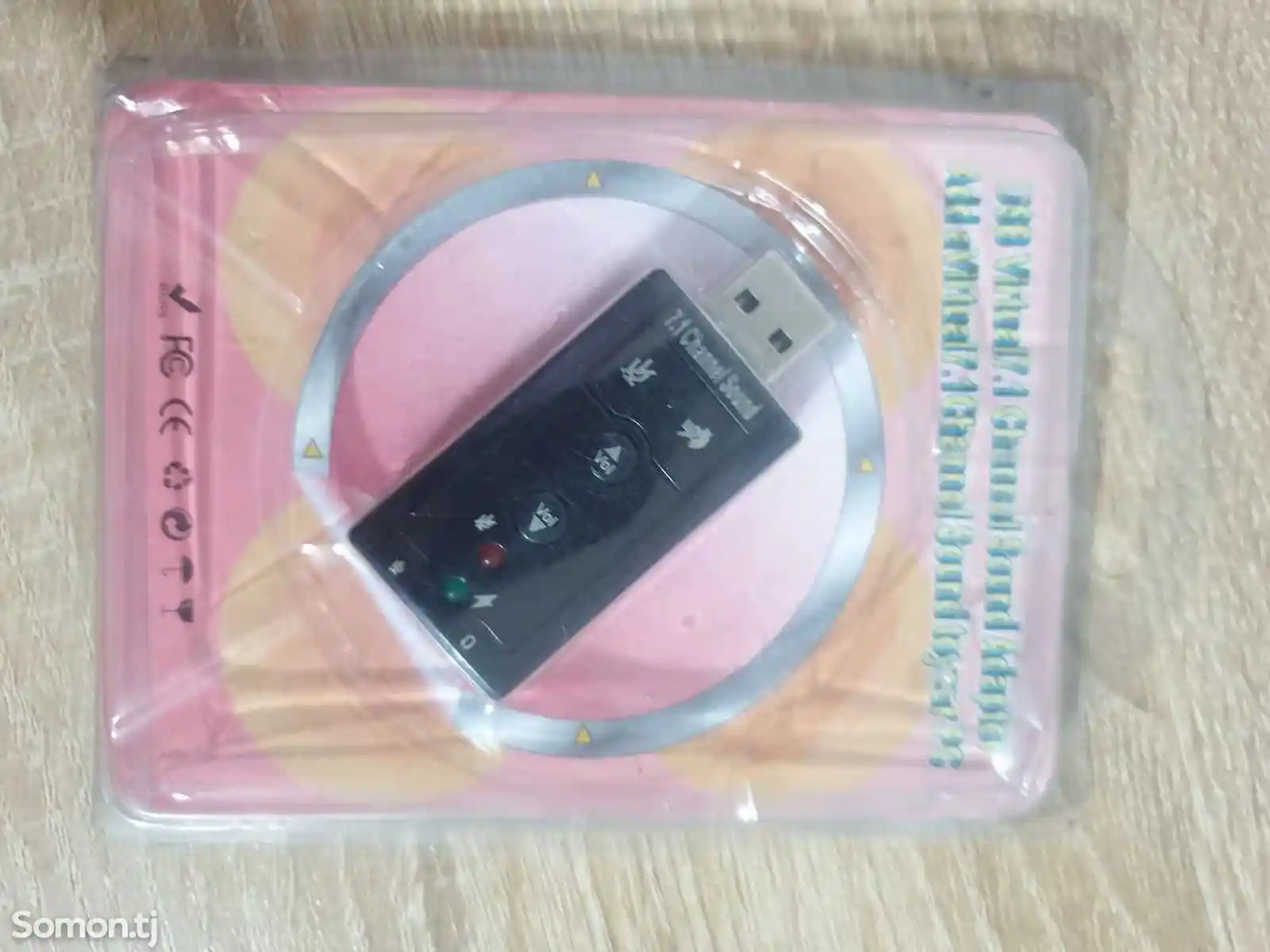 Внешняя звуковая карта USB-1