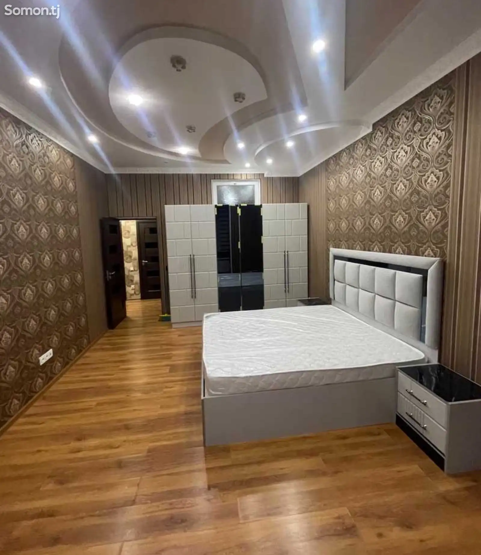 2-комн. квартира, 2 этаж, 65м², кучаи Айни-1