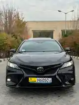 Toyota Camry, 2019-2