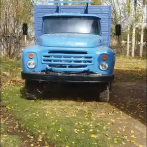Бортовой грузовик Зил