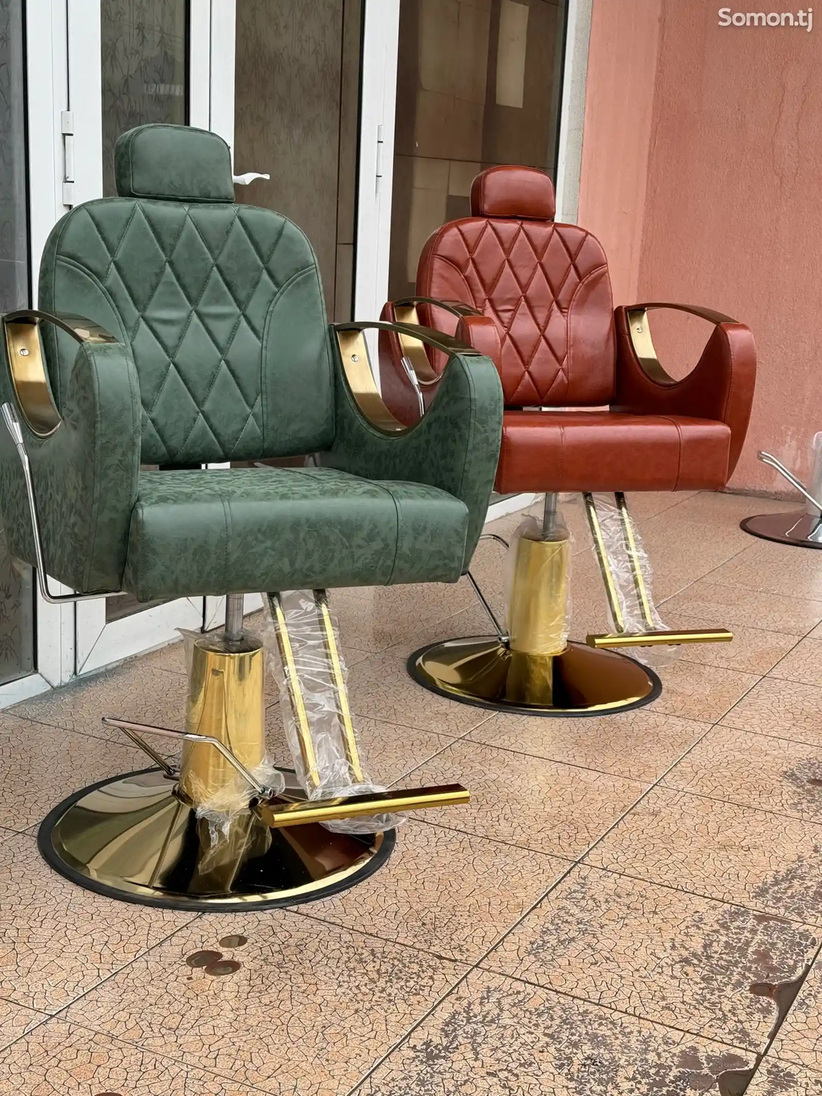 Кресло для парикмахеров-2