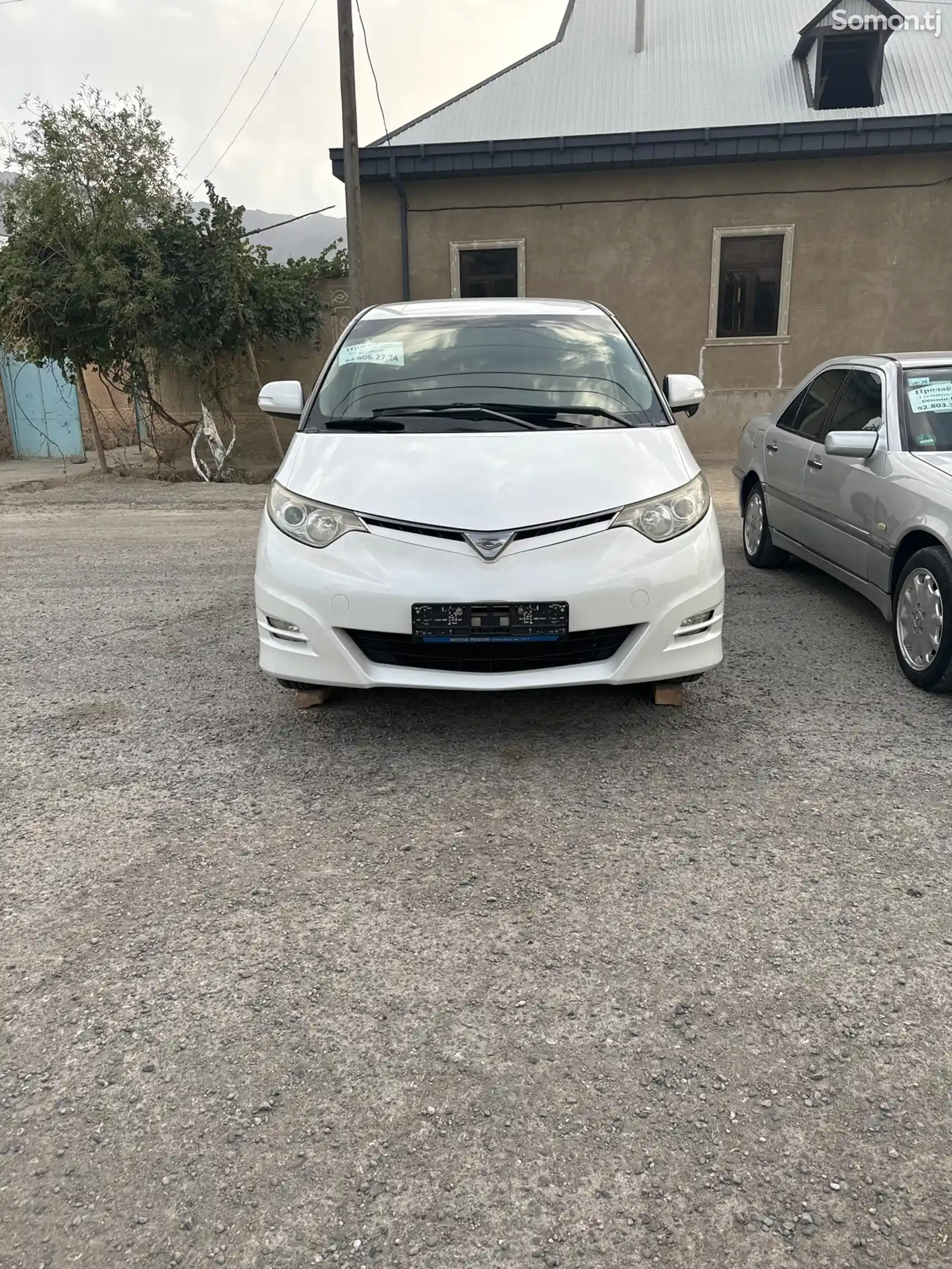 Toyota Estima, 2008-2