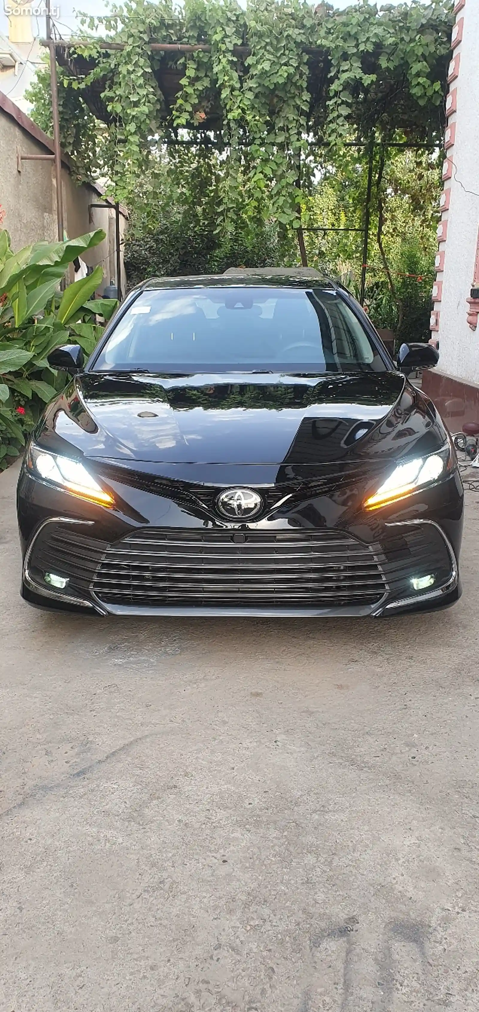 Toyota Camry, 2018-8