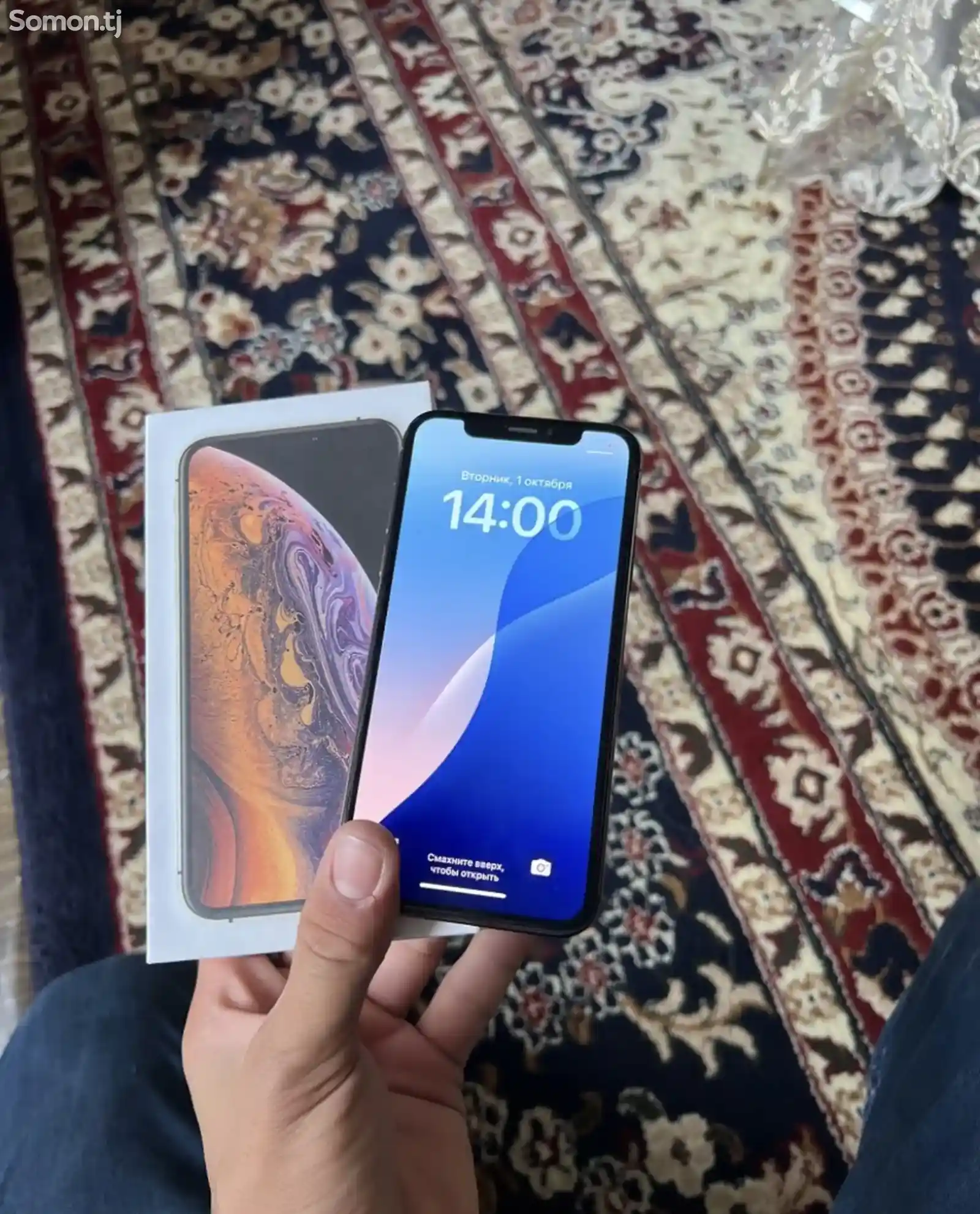 Apple iPhone Xs, 64 gb, Gold-1