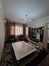 3-комн. квартира, 8 этаж, 80 м², Цирк-9