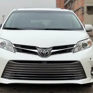 Toyota Sienna, 2016