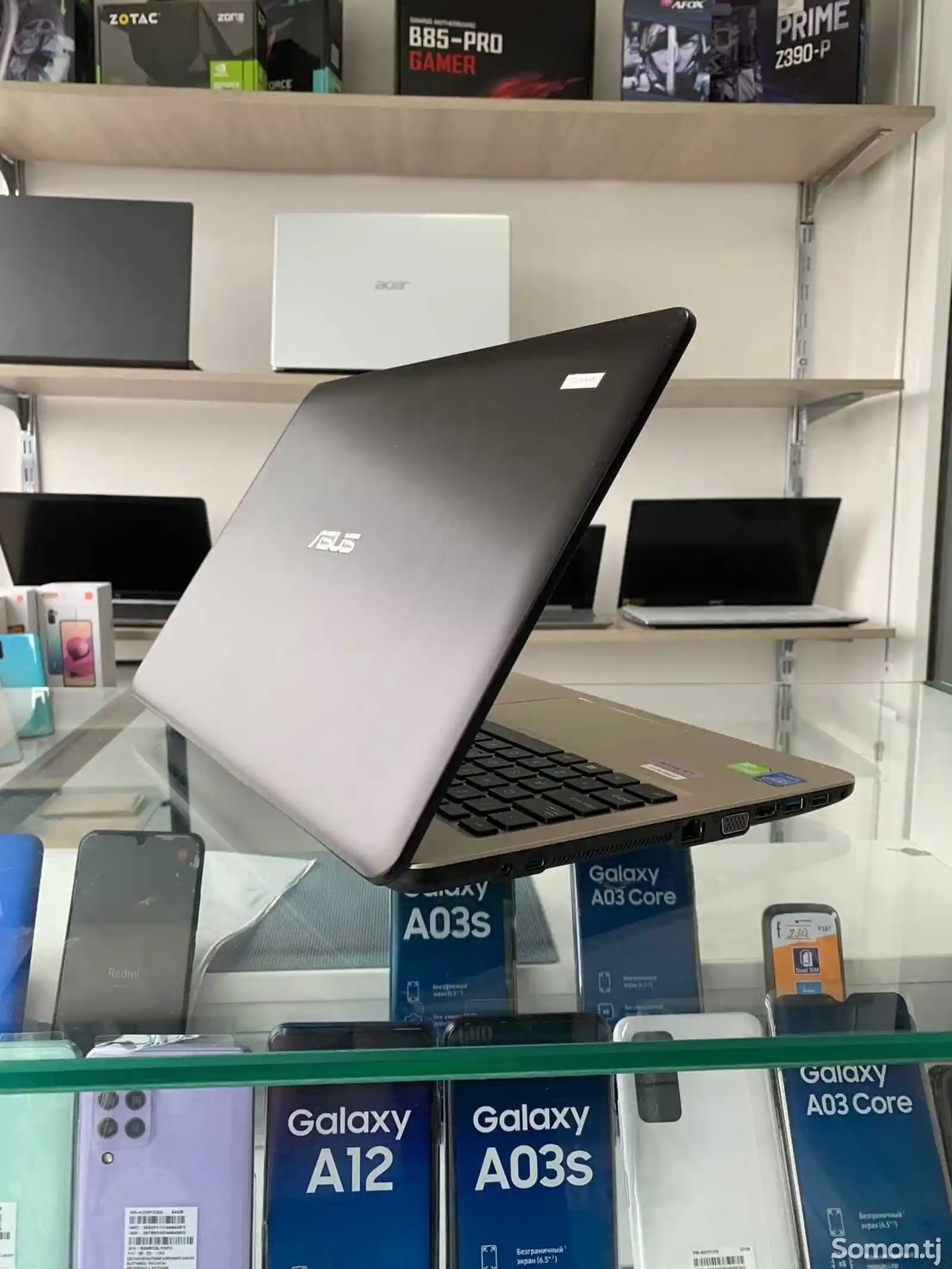 Ноутбук Asus Core i3 4/500gb-1