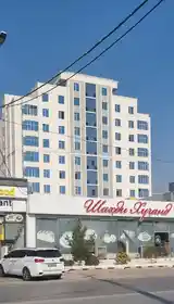 3-комн. квартира, 4 этаж, 87 м², 18мкр-2