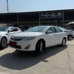 Toyota Camry, 2012