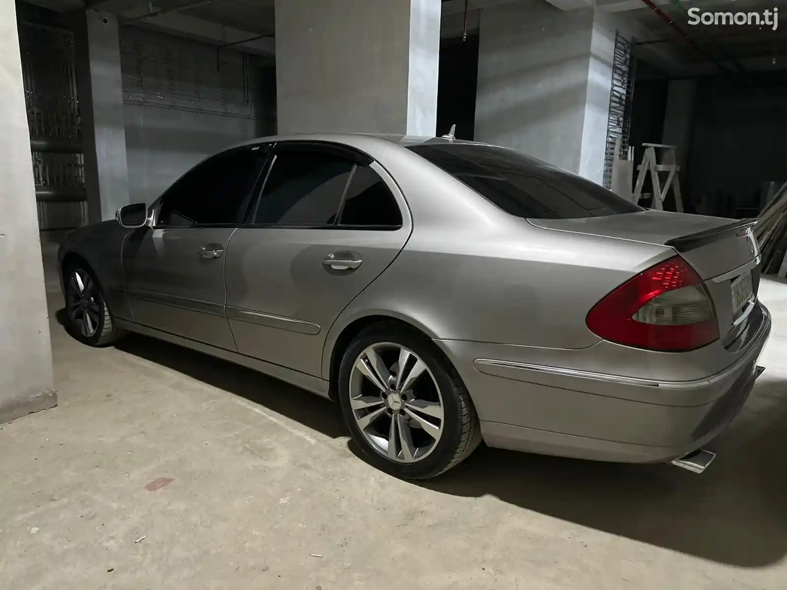 Mercedes-Benz E class, 2007-8