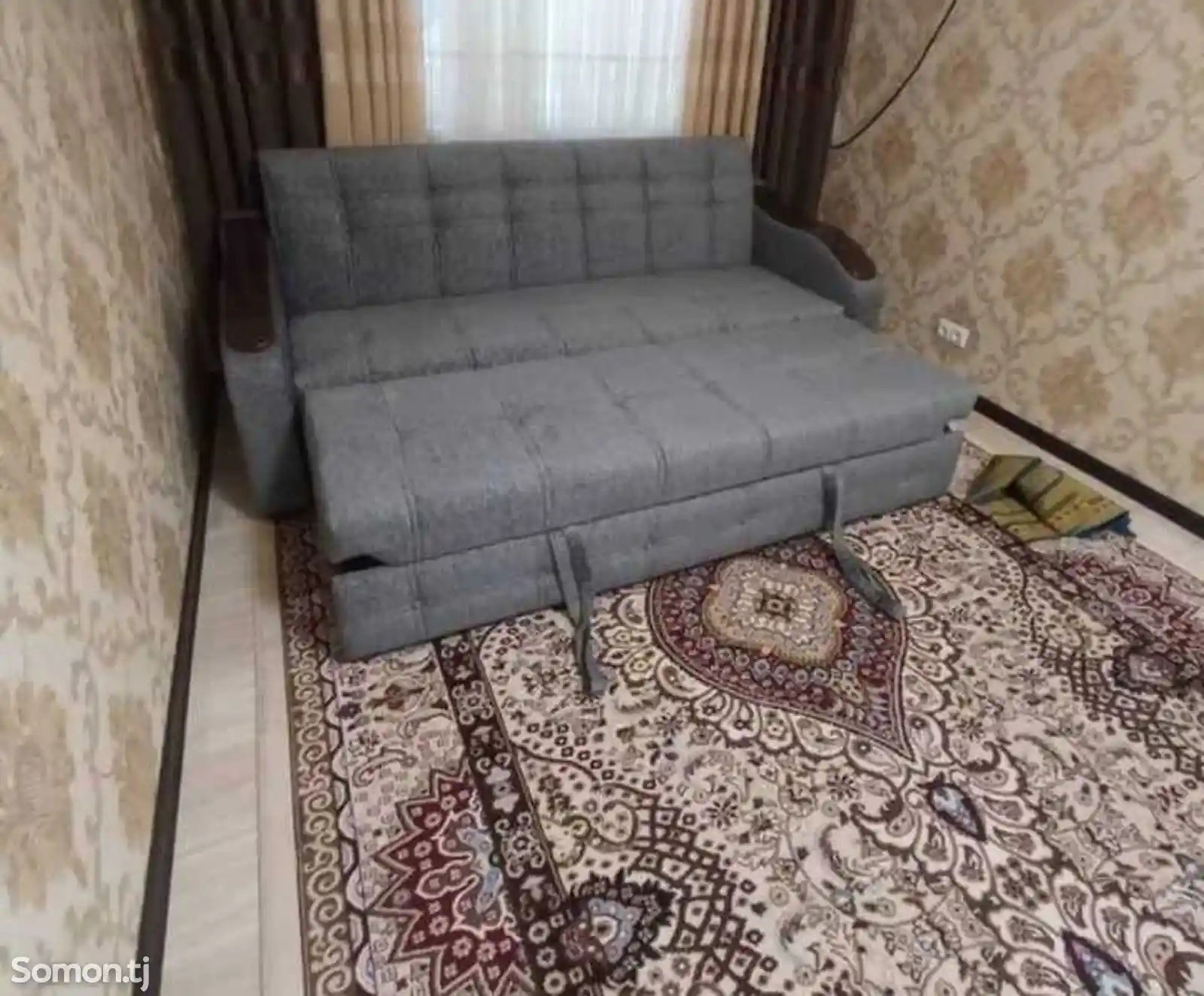 Раскладной диван-1